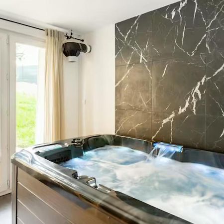 Le Chill Suite & Spa Boissy-Saint-Léger Extérieur photo