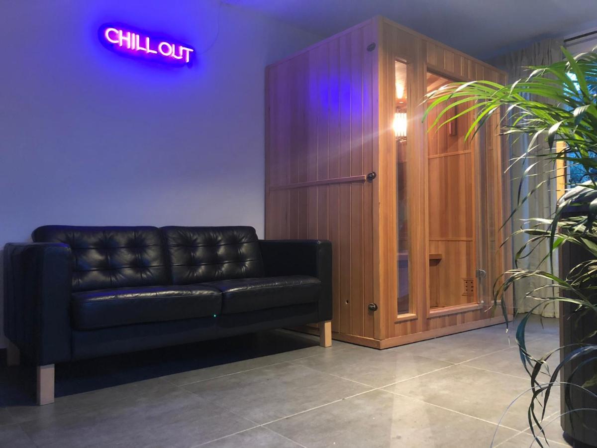 Le Chill Suite & Spa Boissy-Saint-Léger Extérieur photo